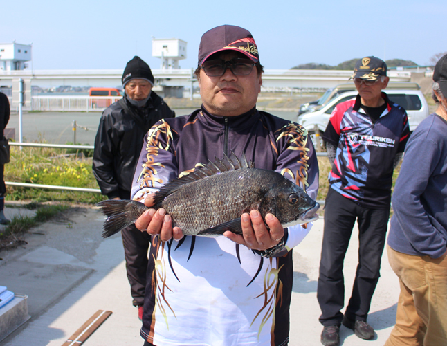 2025年遠賀川チヌ釣り大会｜ミナガワ釣具店